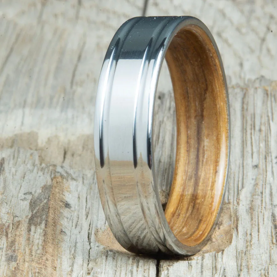 Double groove polished titanium Whiskey barrel wood ring