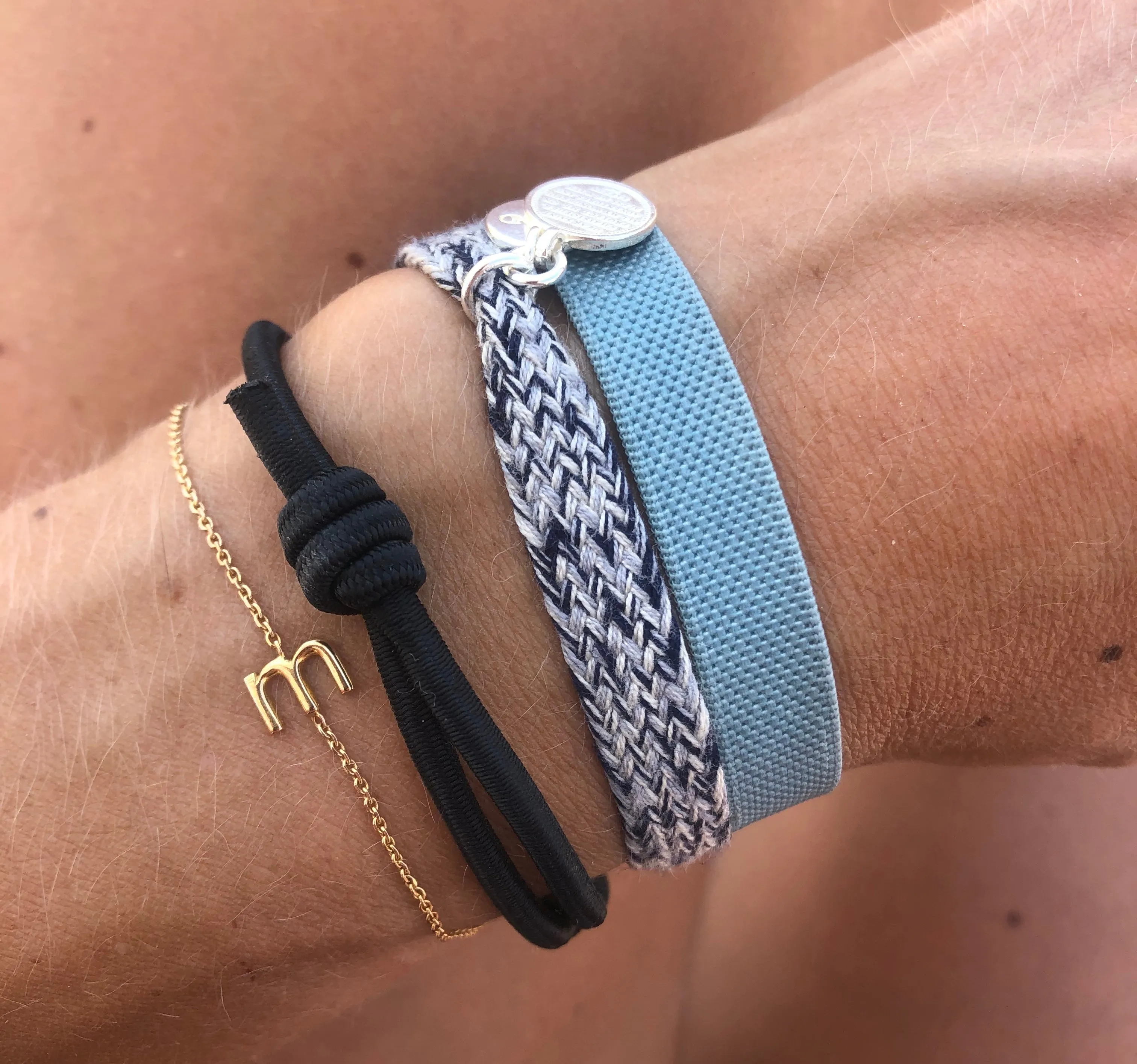 KNOT BRACELET BLACK
