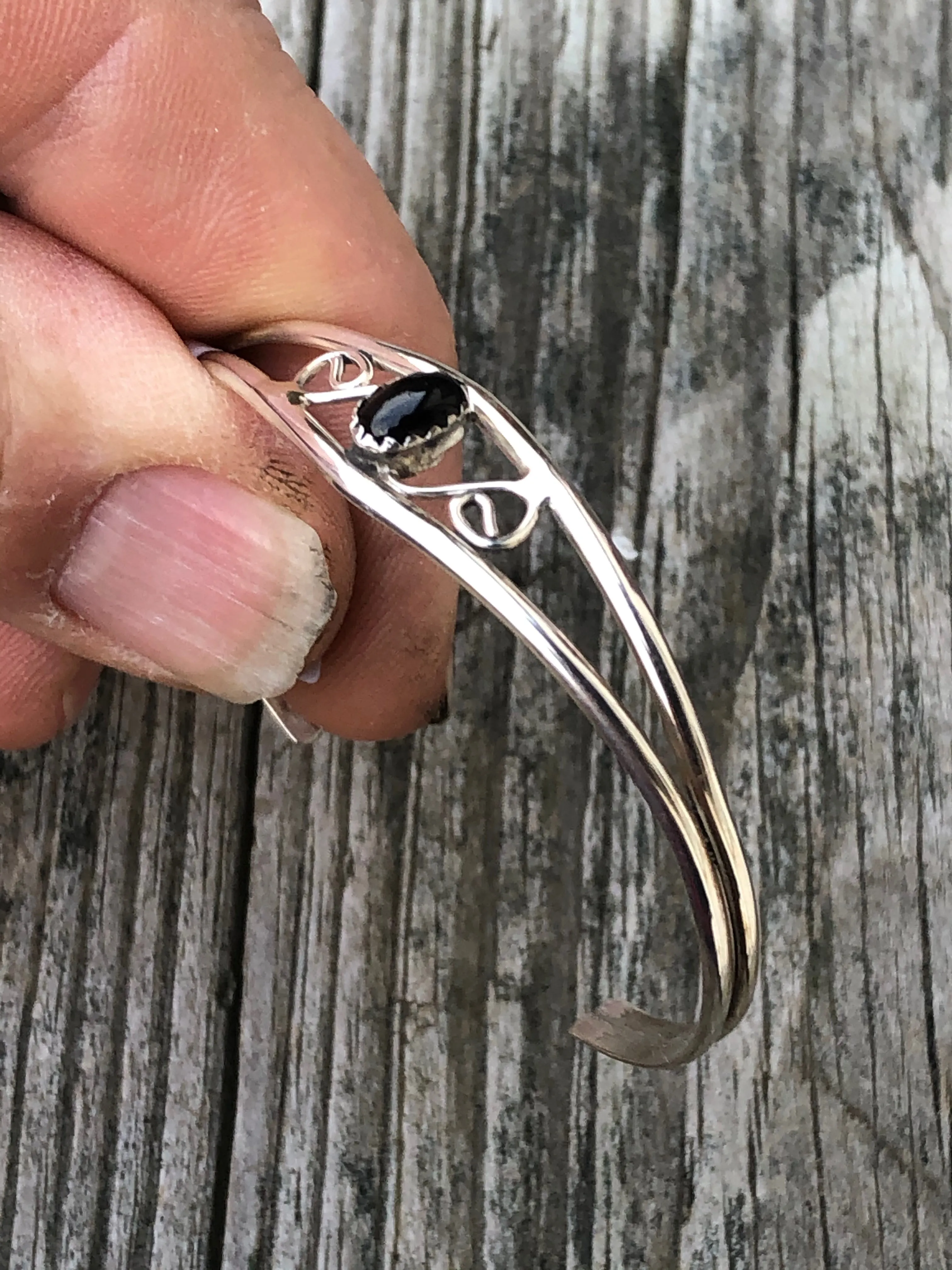 Navajo onyx S style bracelet