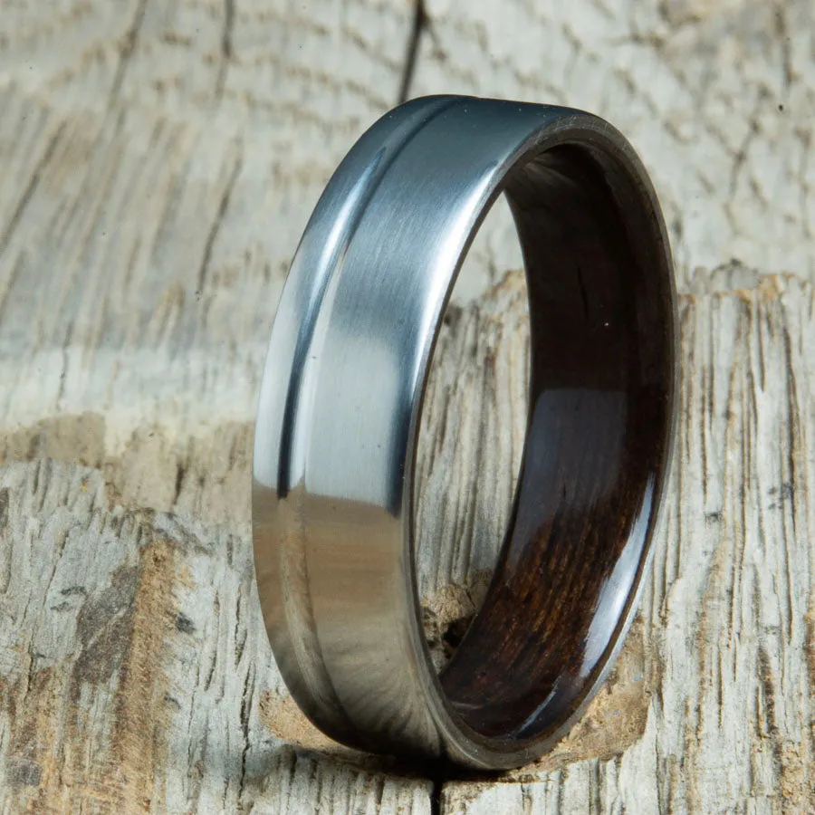Single groove satin titanium ring with Rosewood