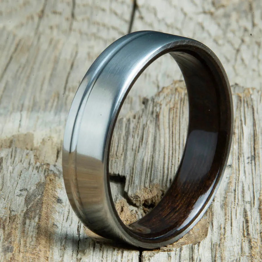 Single groove satin titanium ring with Rosewood