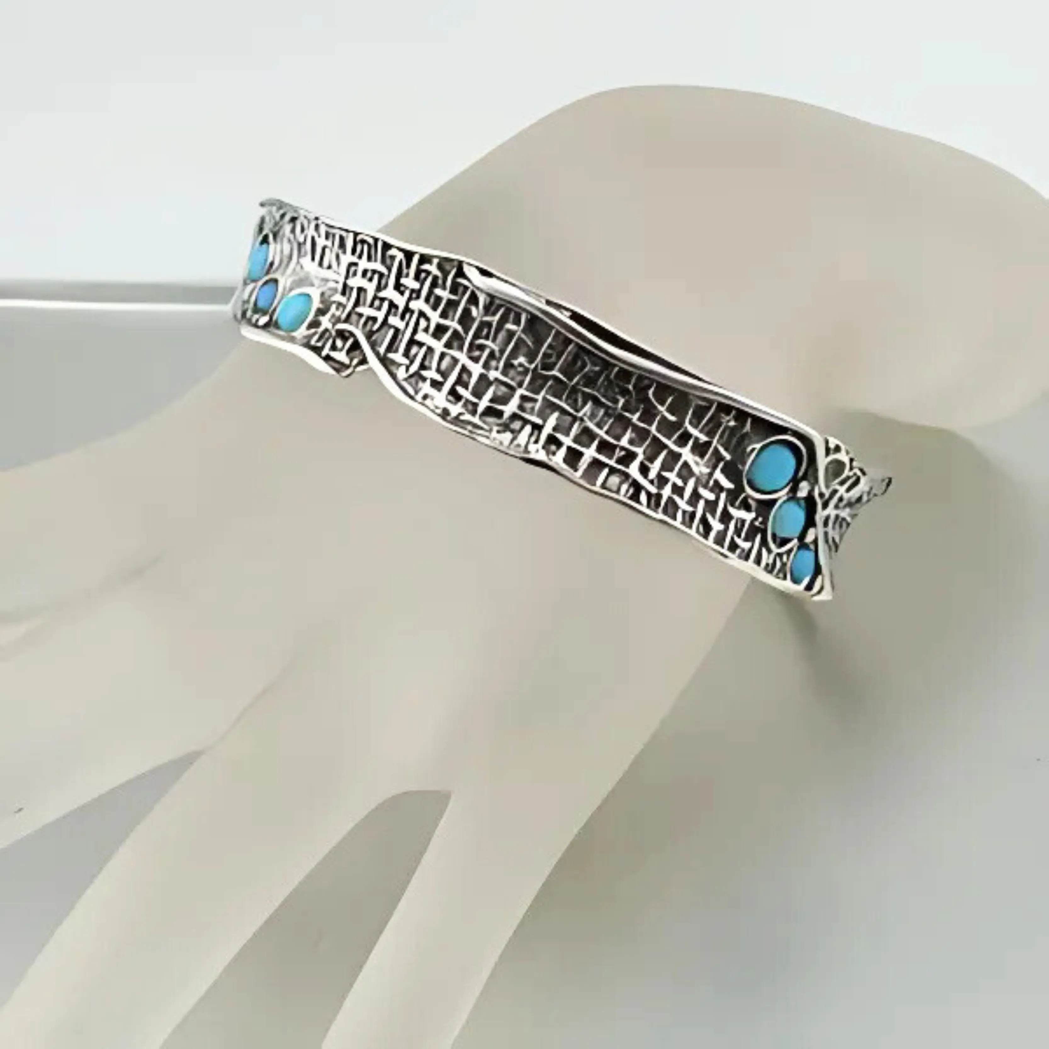 Sterling Silver Bracelet with Natural Turquoise – "Nets" Collection